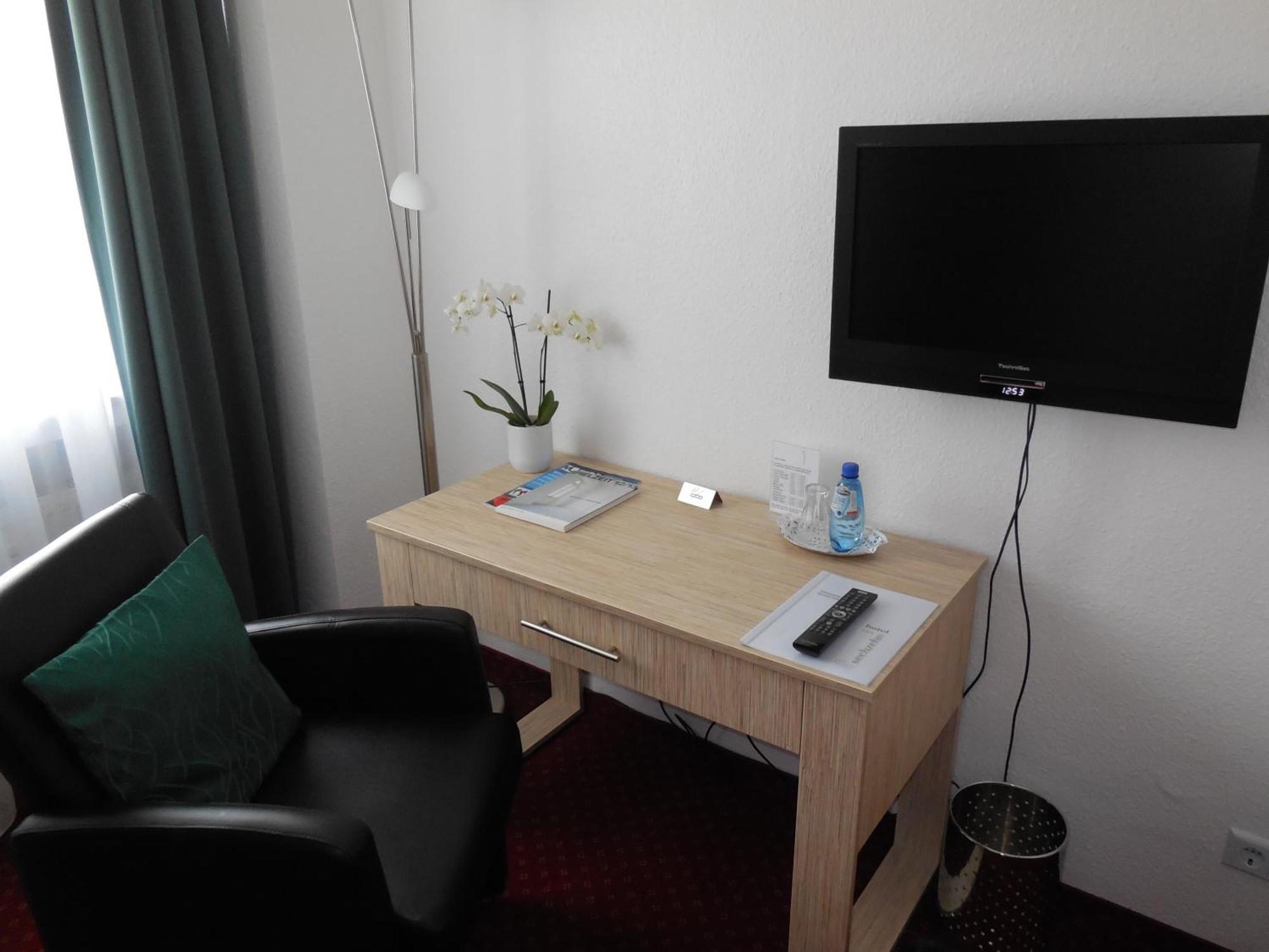 Hotel Sechzehn 레버쿠젠 외부 사진