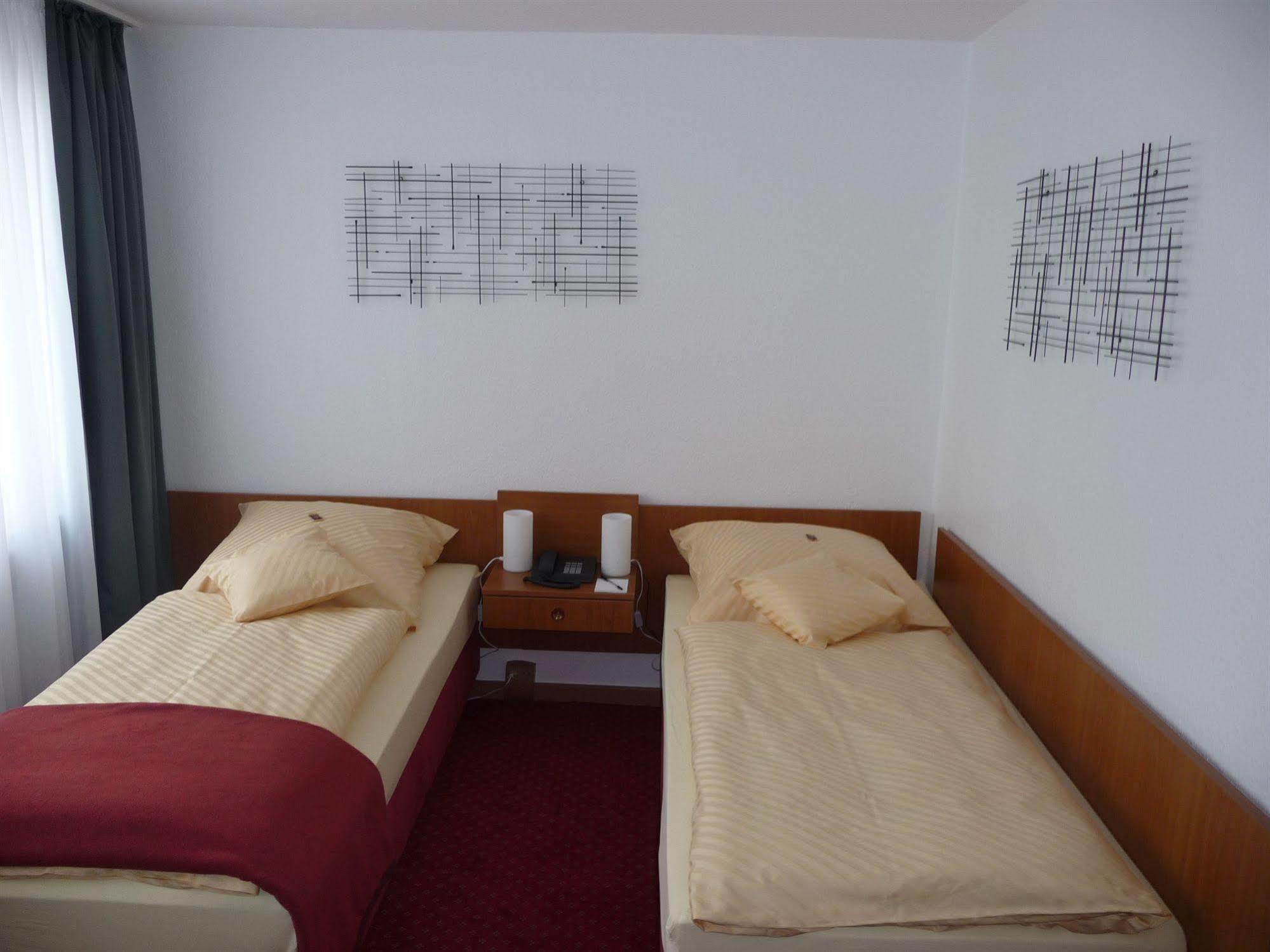 Hotel Sechzehn 레버쿠젠 외부 사진