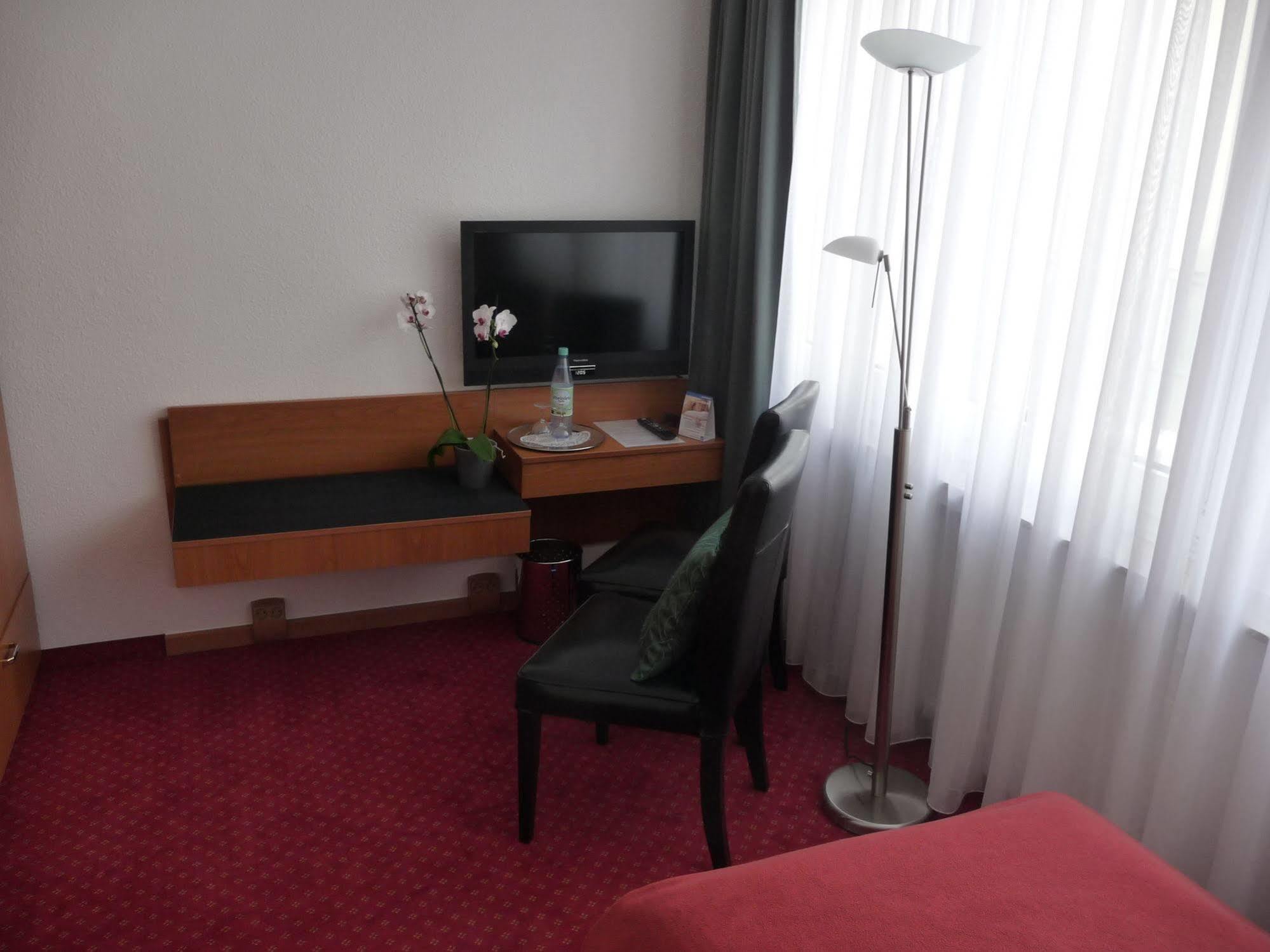 Hotel Sechzehn 레버쿠젠 외부 사진