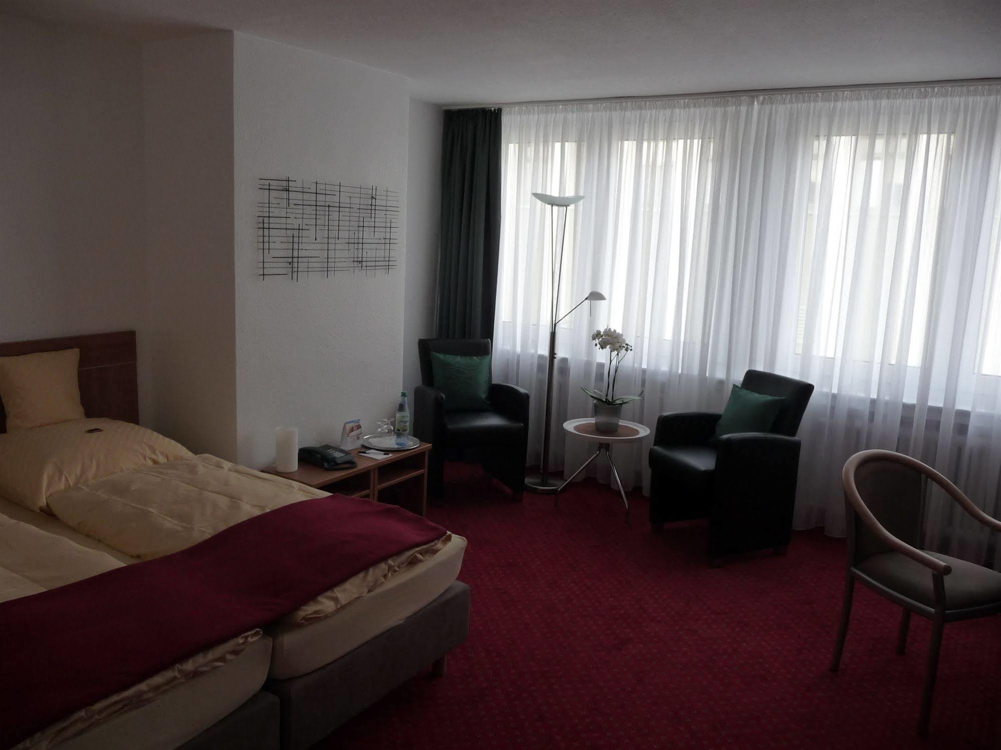 Hotel Sechzehn 레버쿠젠 외부 사진